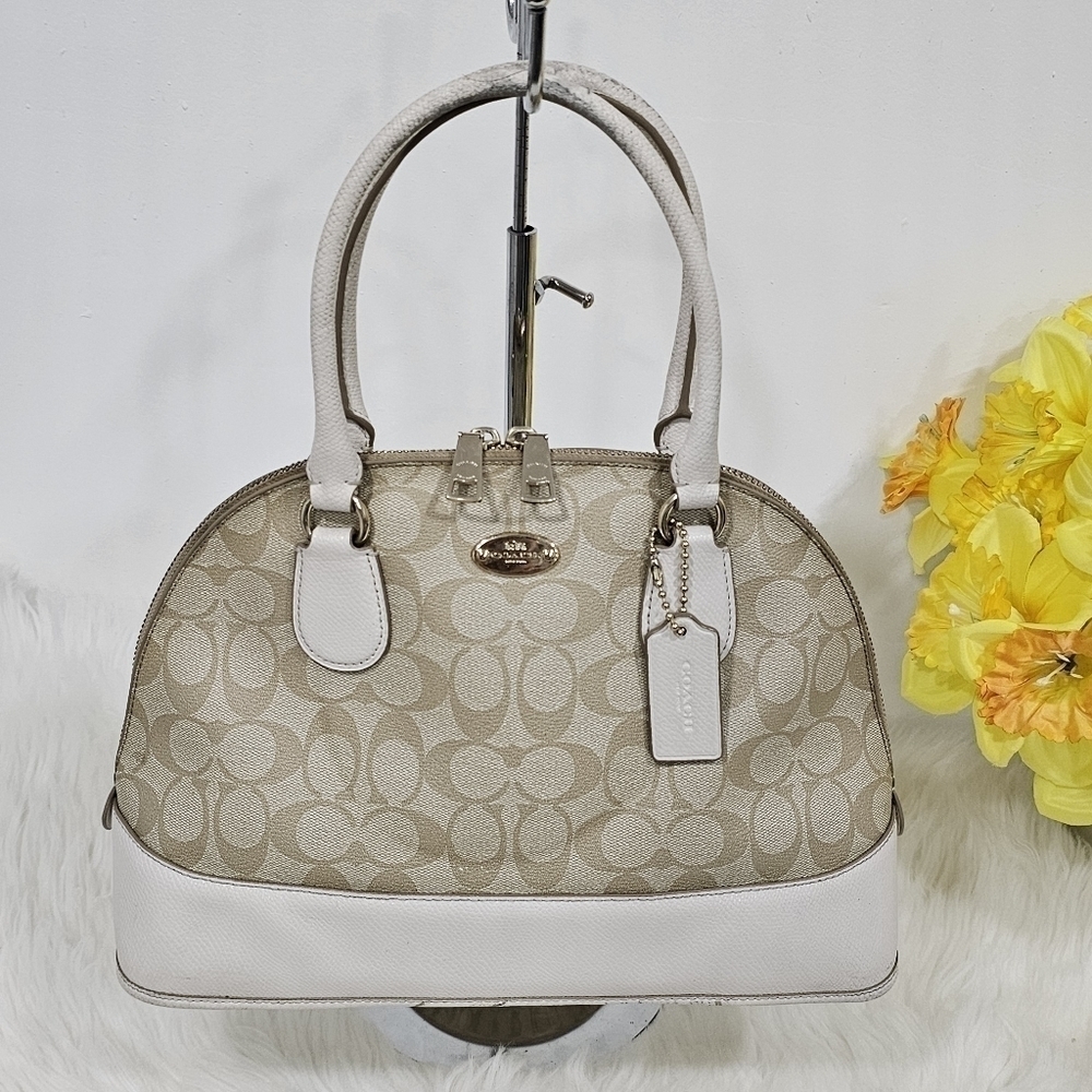 Coach Cora signature khaki